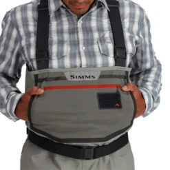 Simms Men's Freestone Stockingfoot Wader -Hang Time Shop Simms SSO13612 040 Smoke 3modeldetail