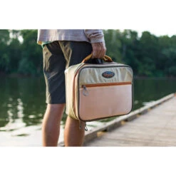 Fishpond Stowaway Reel Case -Hang Time Shop Stowaway Reel Case 4