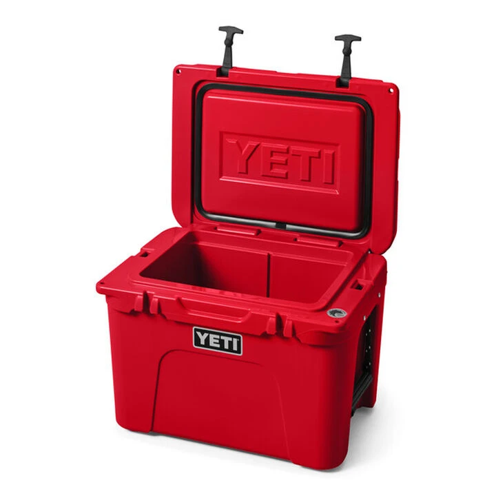YETI Tundra 35 Cooler 5 YETI Tundra 35 Cooler - Image 3